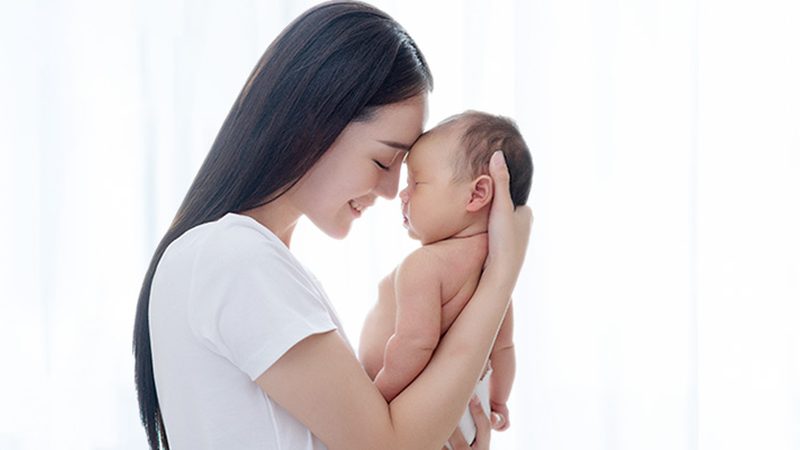 母婴护理师职业道德规范：守护宝宝成长的守护神