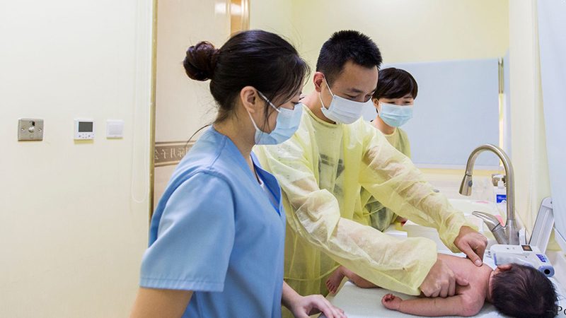 育婴师职业技能等级证书：提升育儿技能的“金钥匙